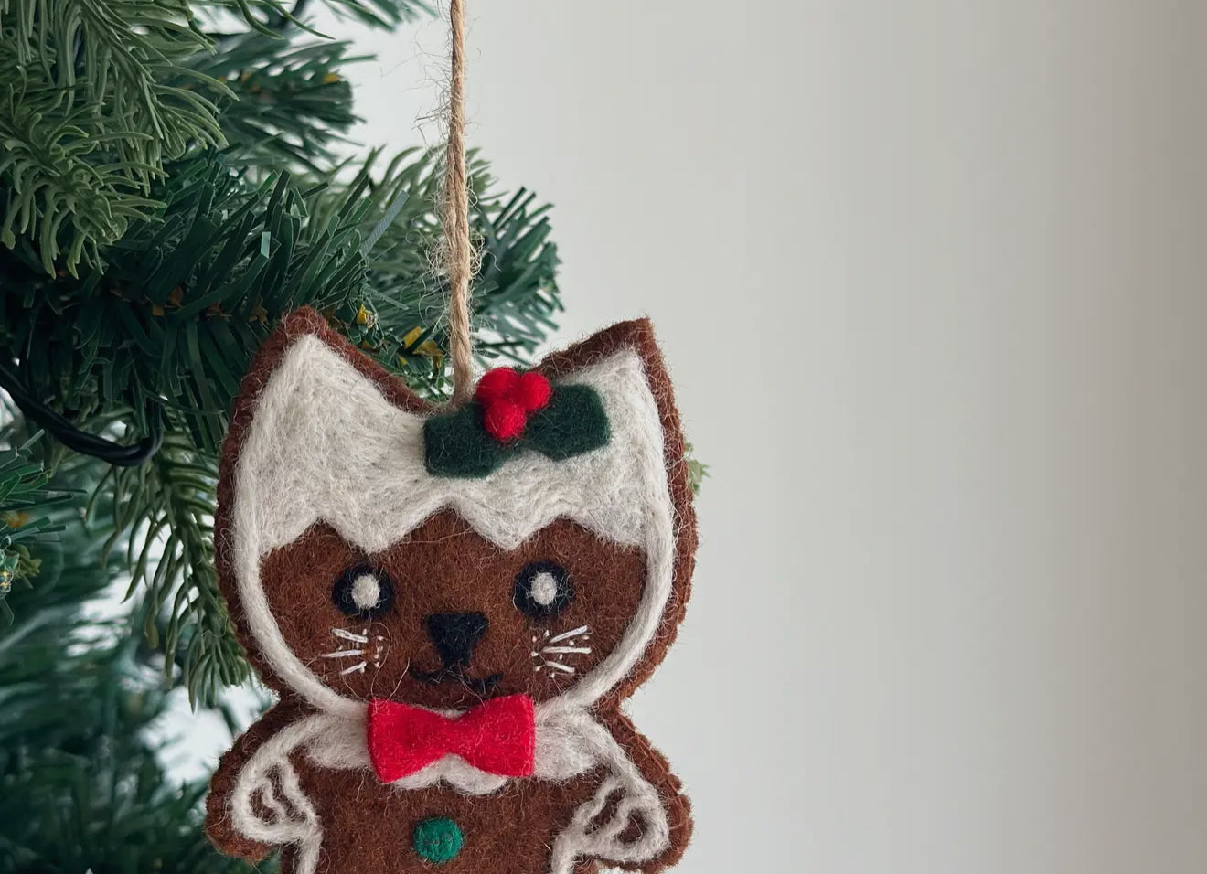 Felt Gingerbread Cat Ornament