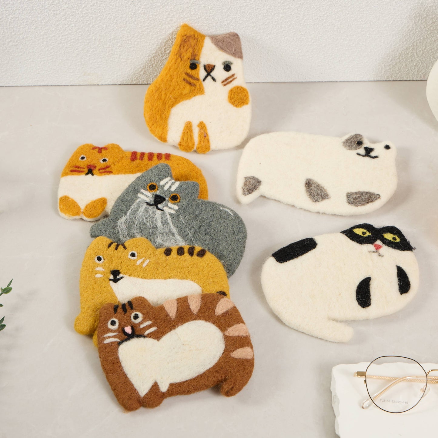 Handmade Felt Coffee Cup Mug Table Coasters - Scaredy Cats: Grey