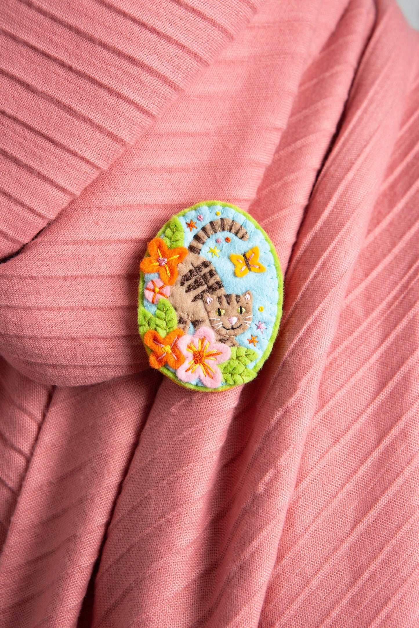 Tabby Cat Brooch Felt Craft Kit
