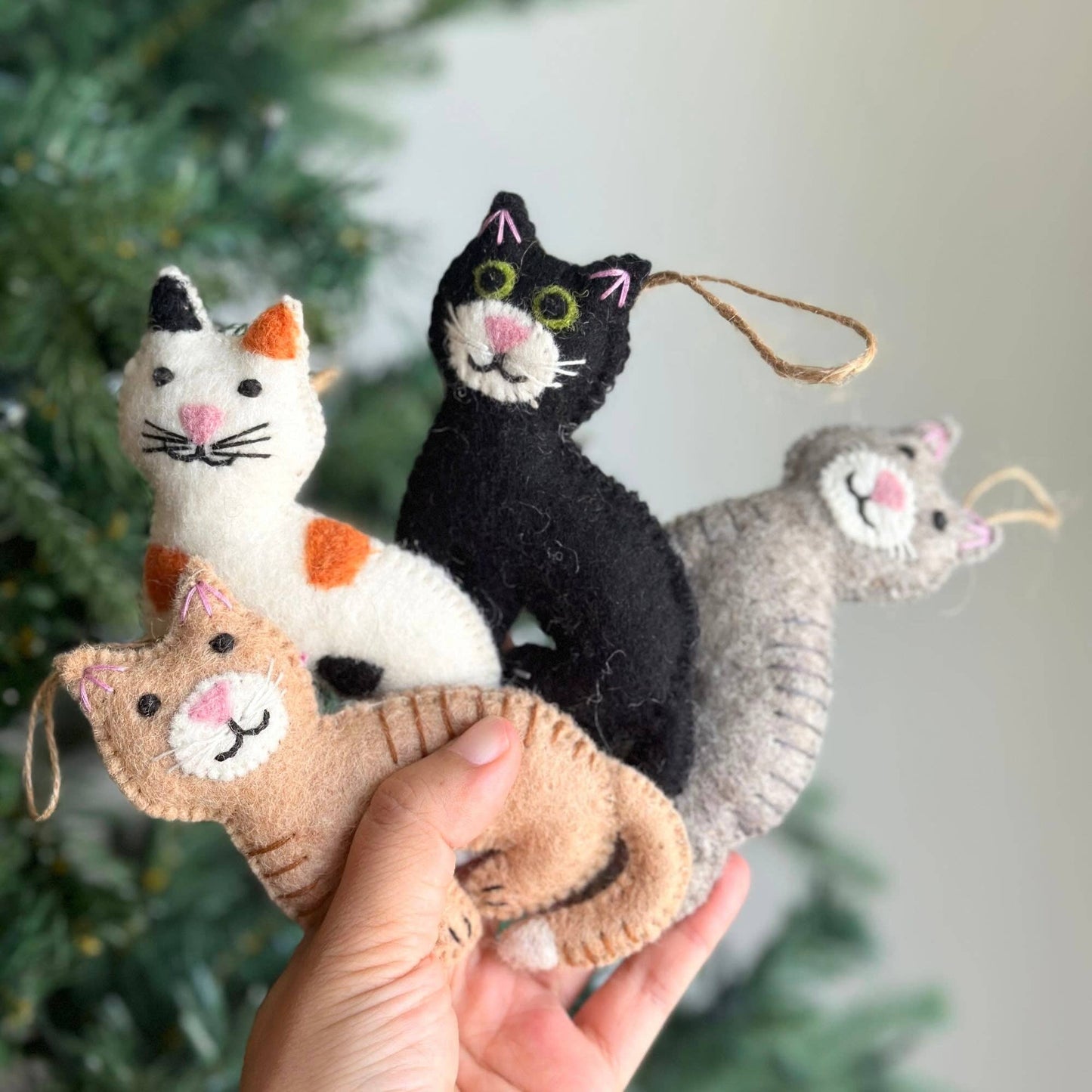 Felt Stitched Cat Ornament: Brown Tabby