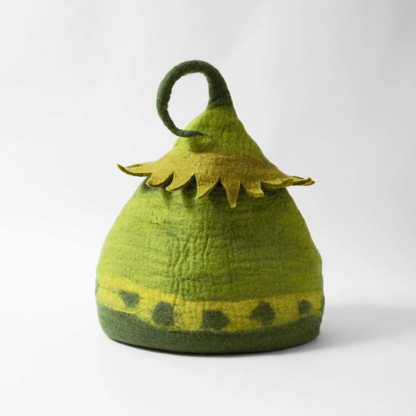 Fairy House Wool Pet Cave