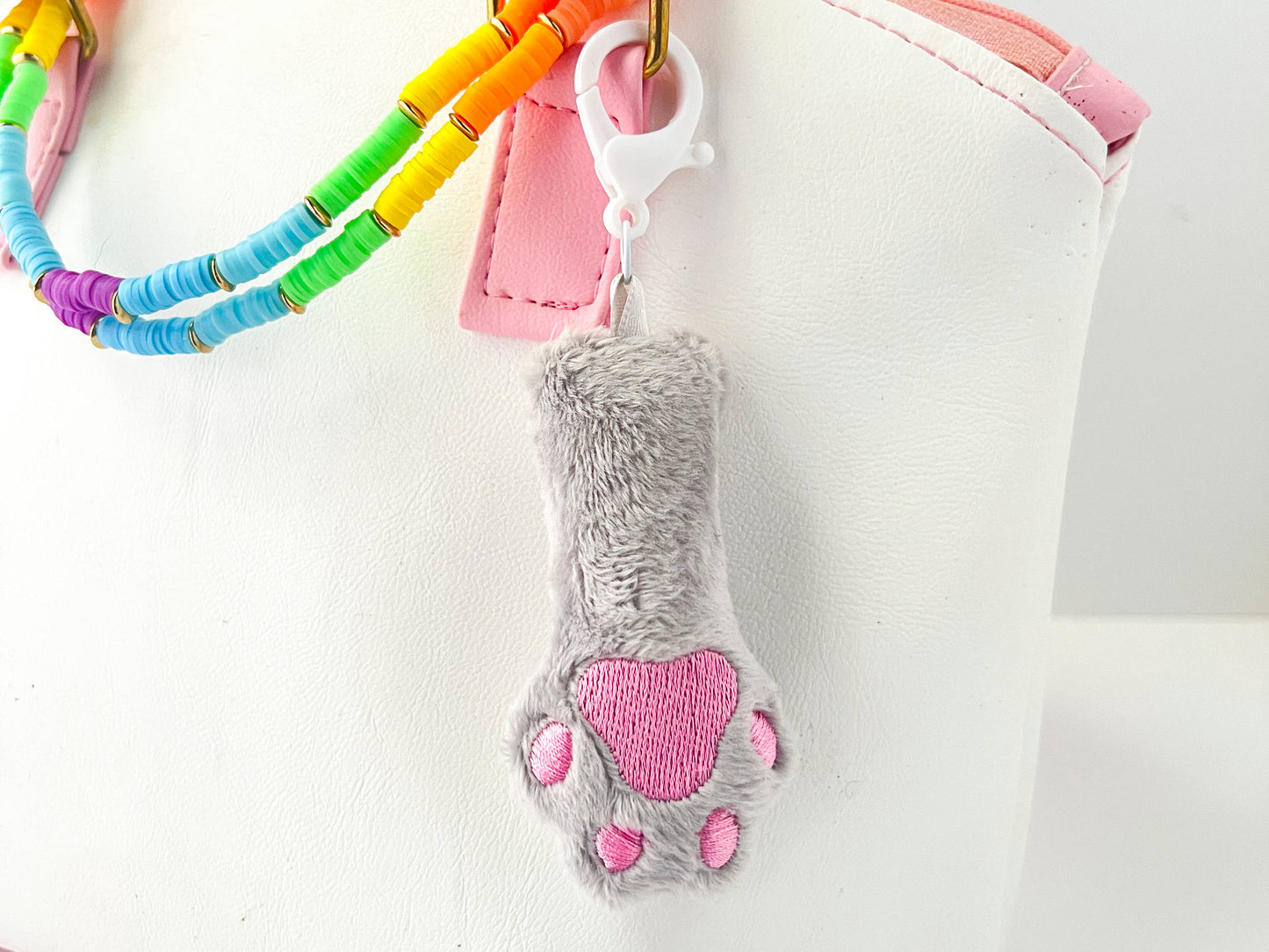Plush Cat Paw Bag Charm Keychain – Kawaii Kitty Paw: Gray