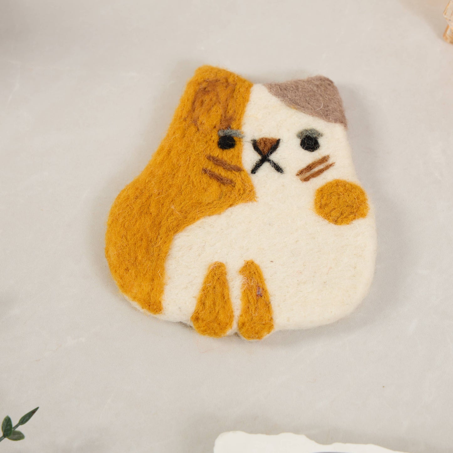 Handmade Felt Coffee Cup Mug Table Coasters - Scaredy Cats: Grey