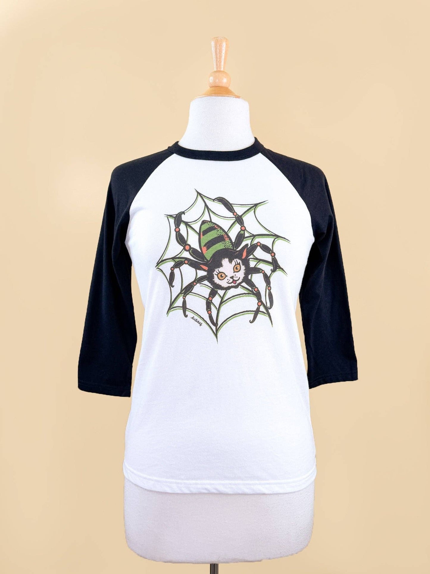 [Unisex] Web Walkin' Kitty Raglan Tee in white/Black