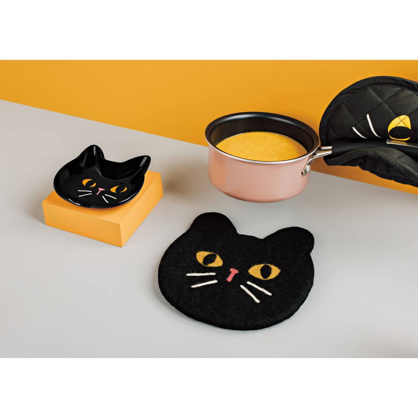 Black Cat Potholder: Black