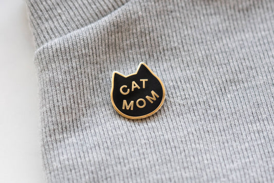 Cat Mom Pin: Gold/black