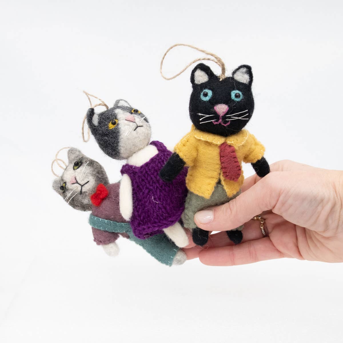 Ornament - Dapper Cat - 1 Ornament
