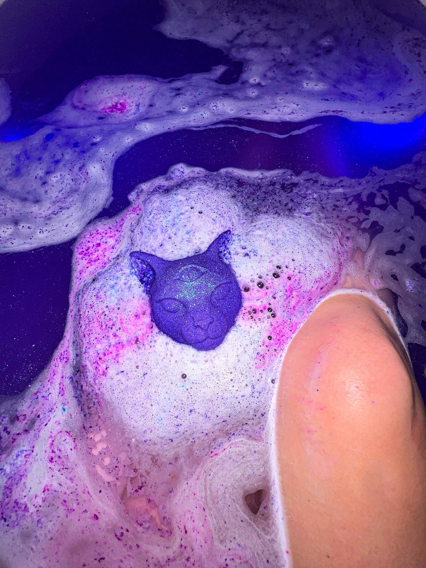 Psychic Protector - Crystal Infused Bath Bomb: 4 oz