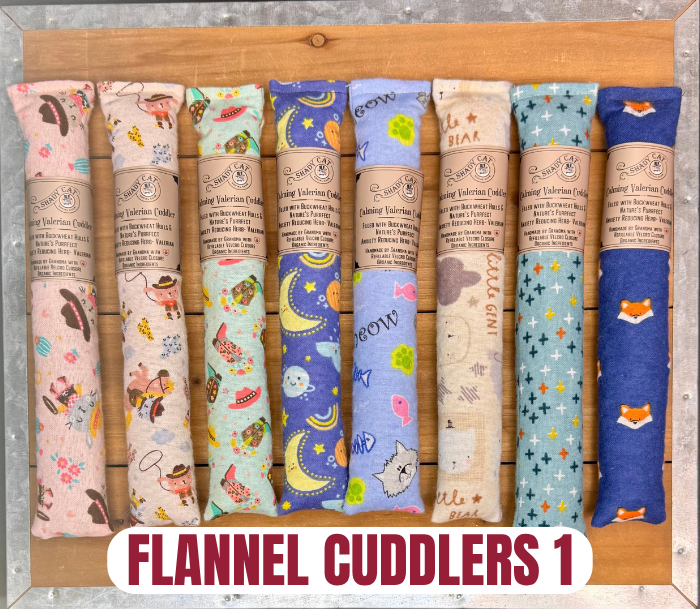 Calming Valerian Cuddler Cat Toy | HOLIDAY PRINTS
