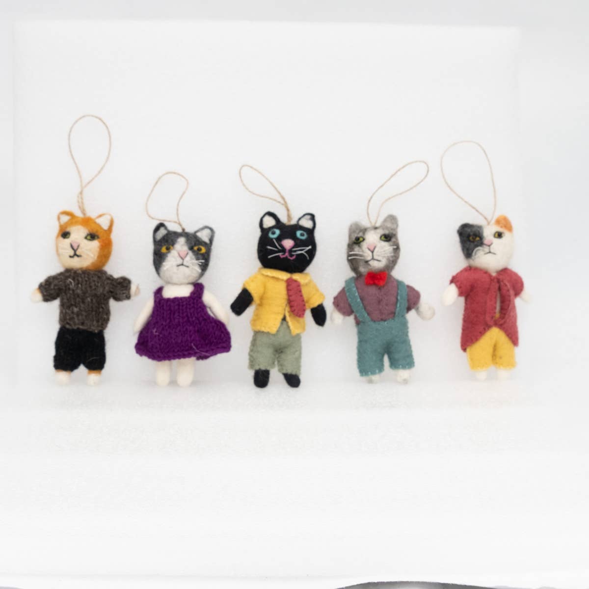 Ornament - Dapper Cat - 1 Ornament