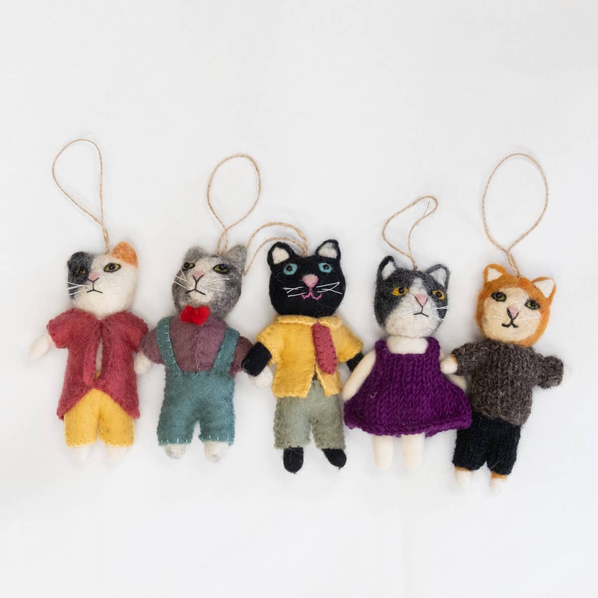 Ornament - Dapper Cat - 1 Ornament