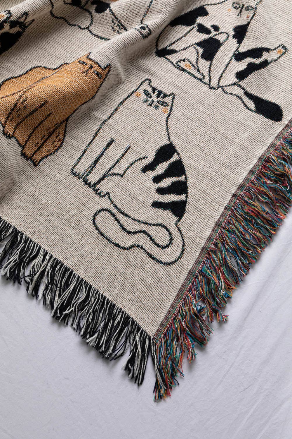 Cat Throw Blanket: 37”x52”