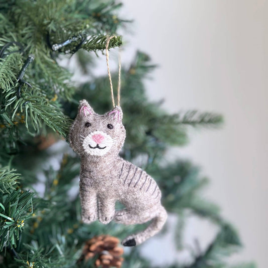 Felt Stitched Cat Ornament: Gray Tabby