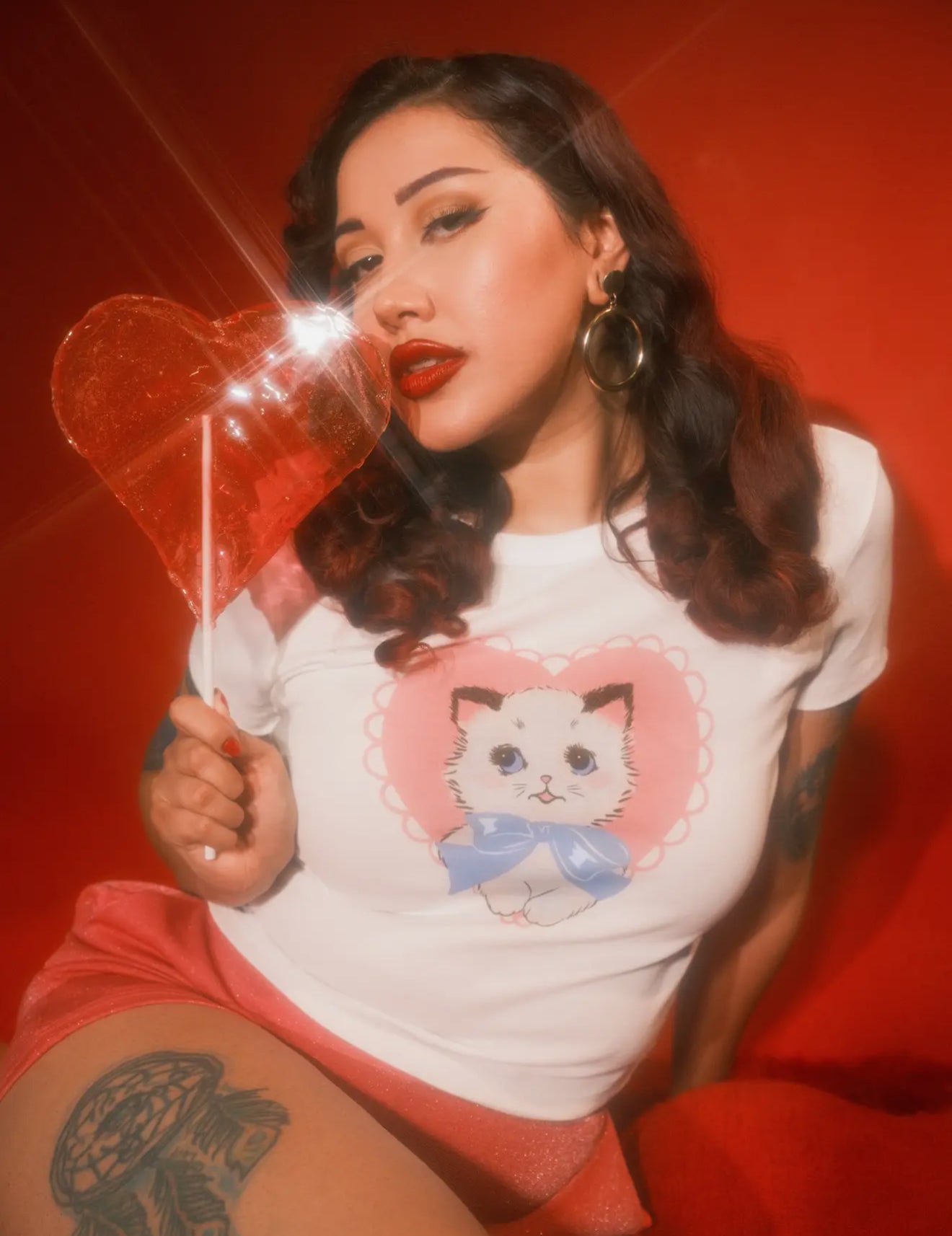 Dreamy Kitten Cropped Baby Tee in White