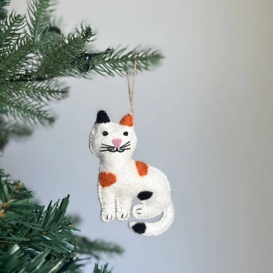 Felt Stitched Cat Ornament: Calico Cat
