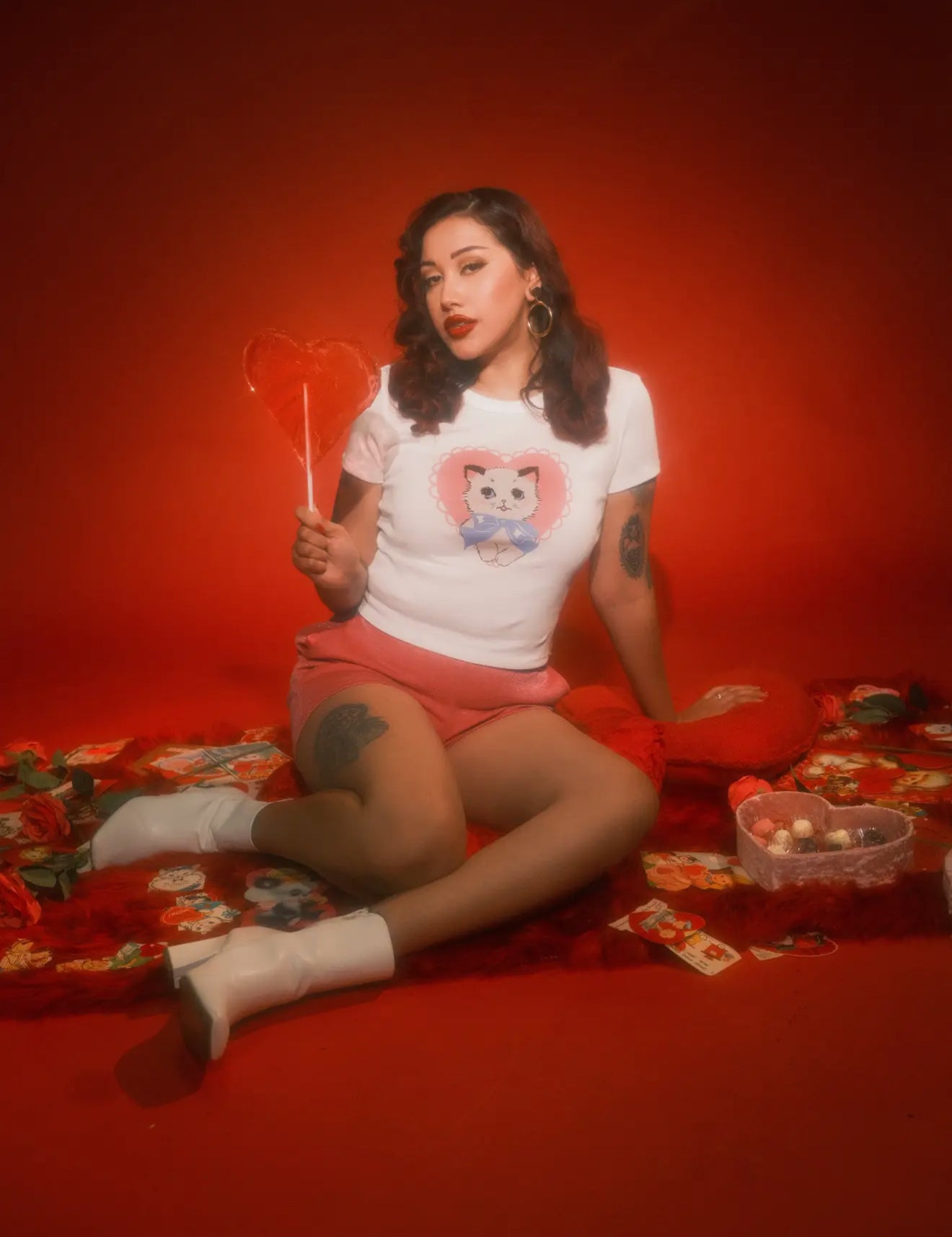 Dreamy Kitten Cropped Baby Tee in White