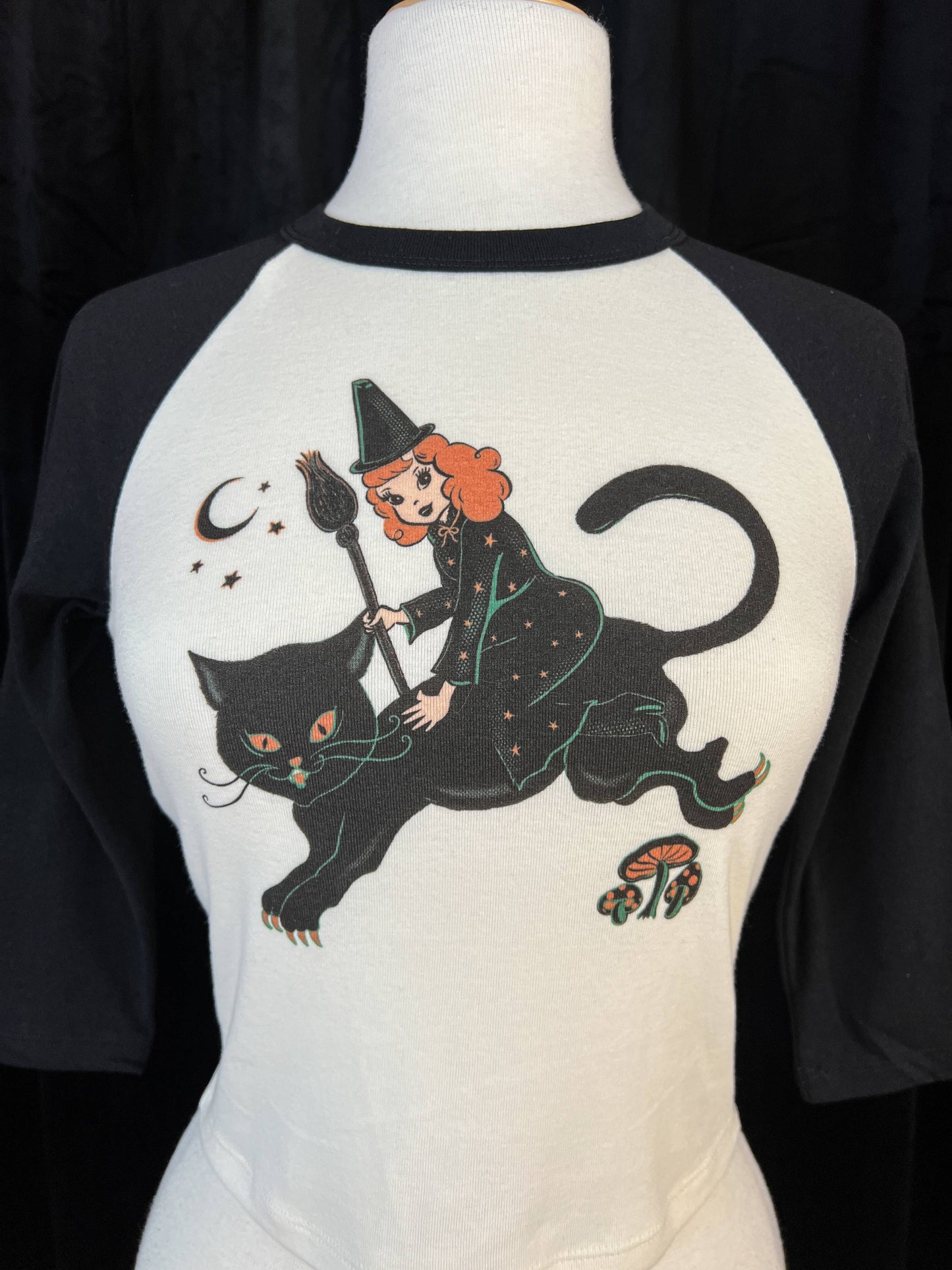 Moonlight Ride Cat 3/4 Raglan Cropped Baby tee in White/Black