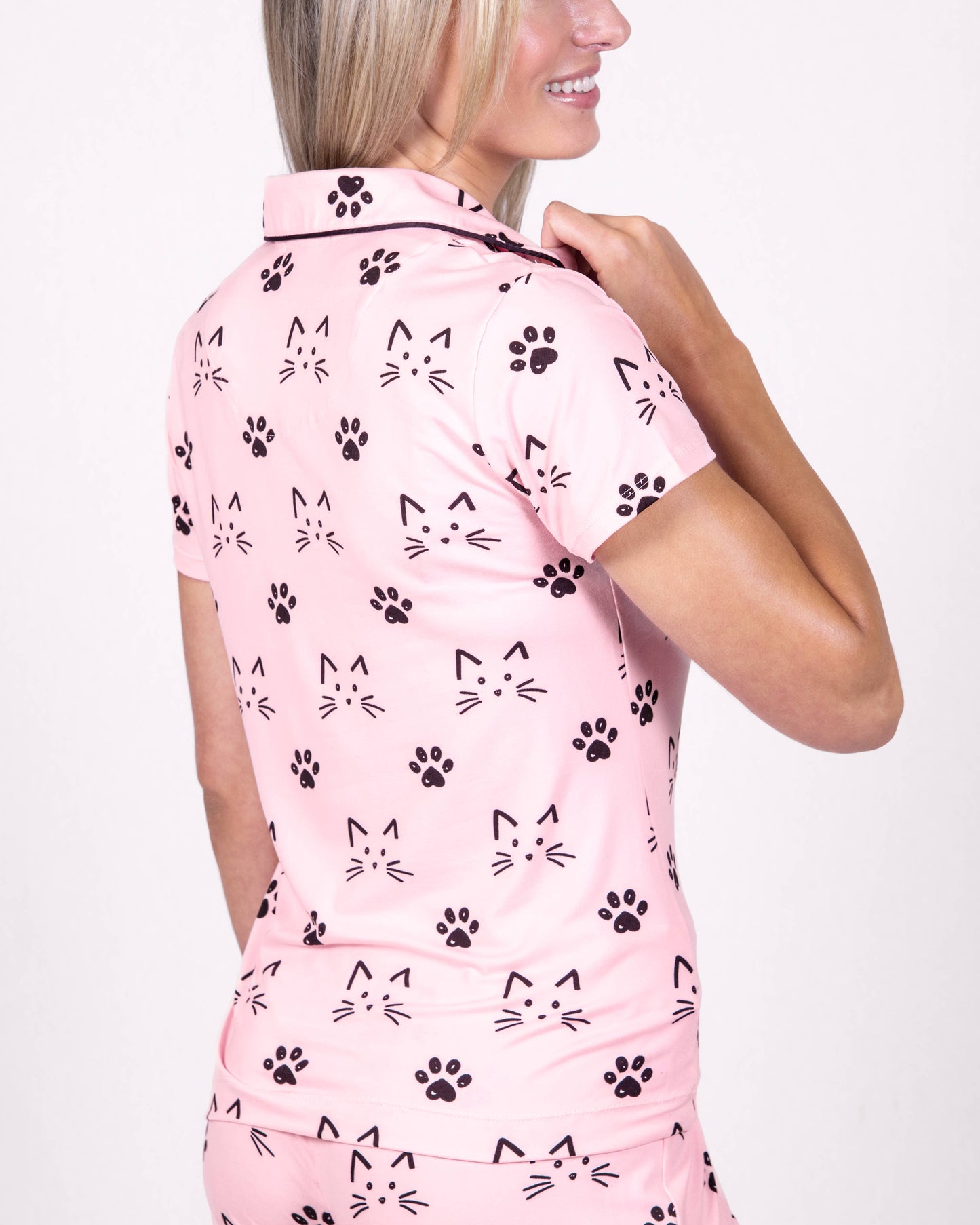Whiskers Notched Collar Pajama Top: Small