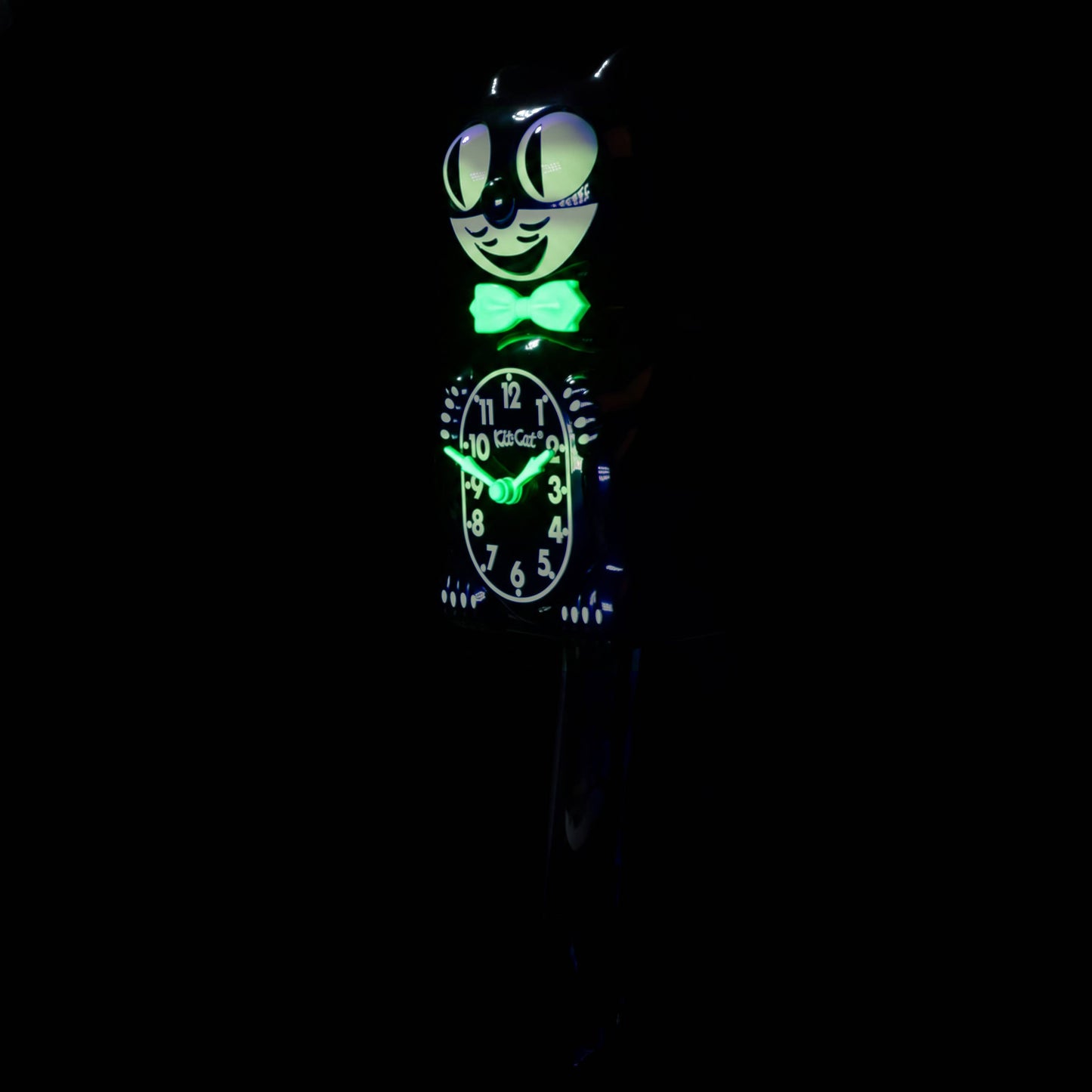 Classic Black Glow Kit-Cat Klock